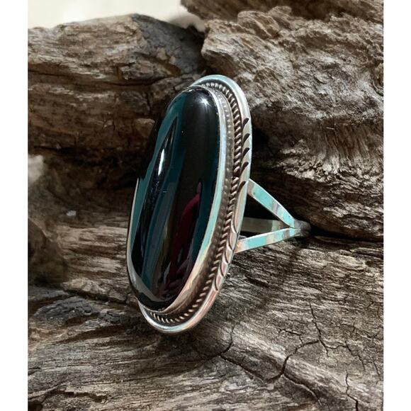 Black Onyx and Sterling Silver Vintage Ring, Size 9 Signed - Picture 4 of 6